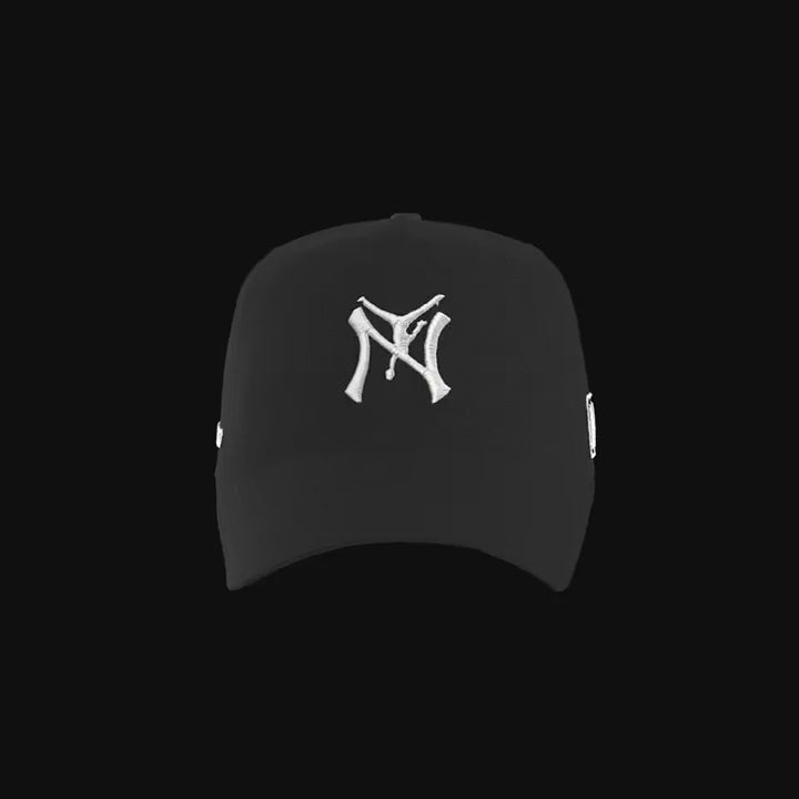 THE HAT (SNAPBACK) – Marcel Zago